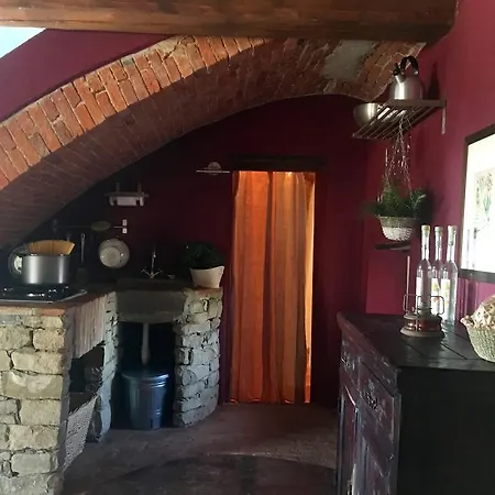 Una Chicca Nelle Langhe * دولياني